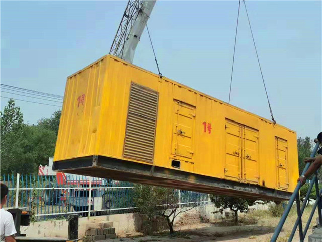 城中300KW柴油发电机组油耗是多少？